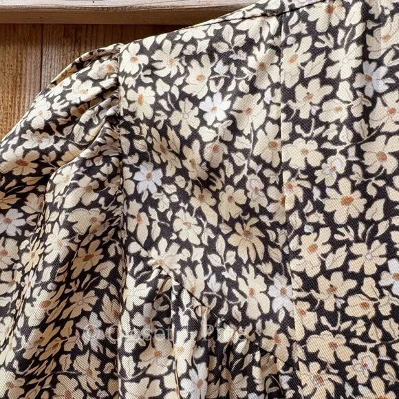 Sandro Enrika Floral Midi Dress Size 38 FR US Size 6 Beige Silk Wrap Dress - Picture 6 of 17